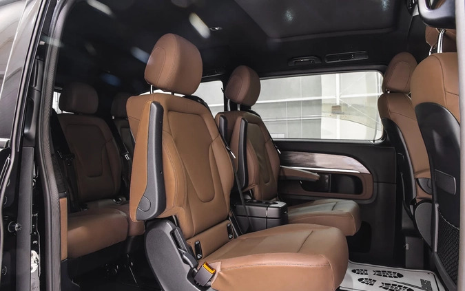 Mercedes-Benz Klasa V cena 573180 przebieg: 15, rok produkcji 2023 z Wałcz małe 154